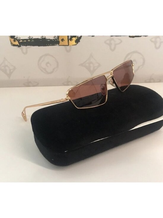 New Authentic Gucci GG0537S 002 Gold Cat-Eye Sunglasses Red Lenses main image 11